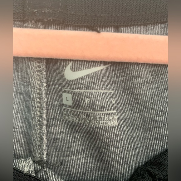 Nike Joggers Size L - Picture 3 of 4
